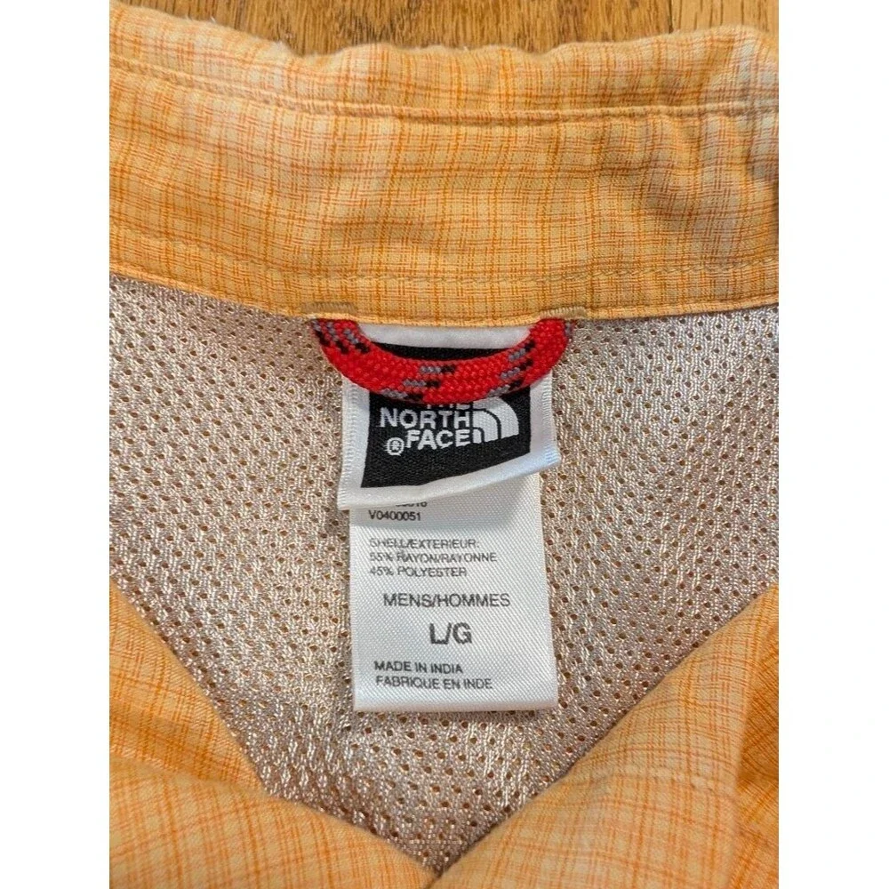The North Face Mens L Orange Plaid Vented Hiking Fishing Button Up Shirt SS